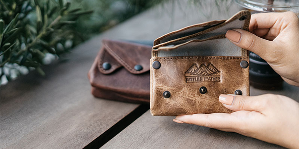 The Cael Handmade Leather Coin Purse