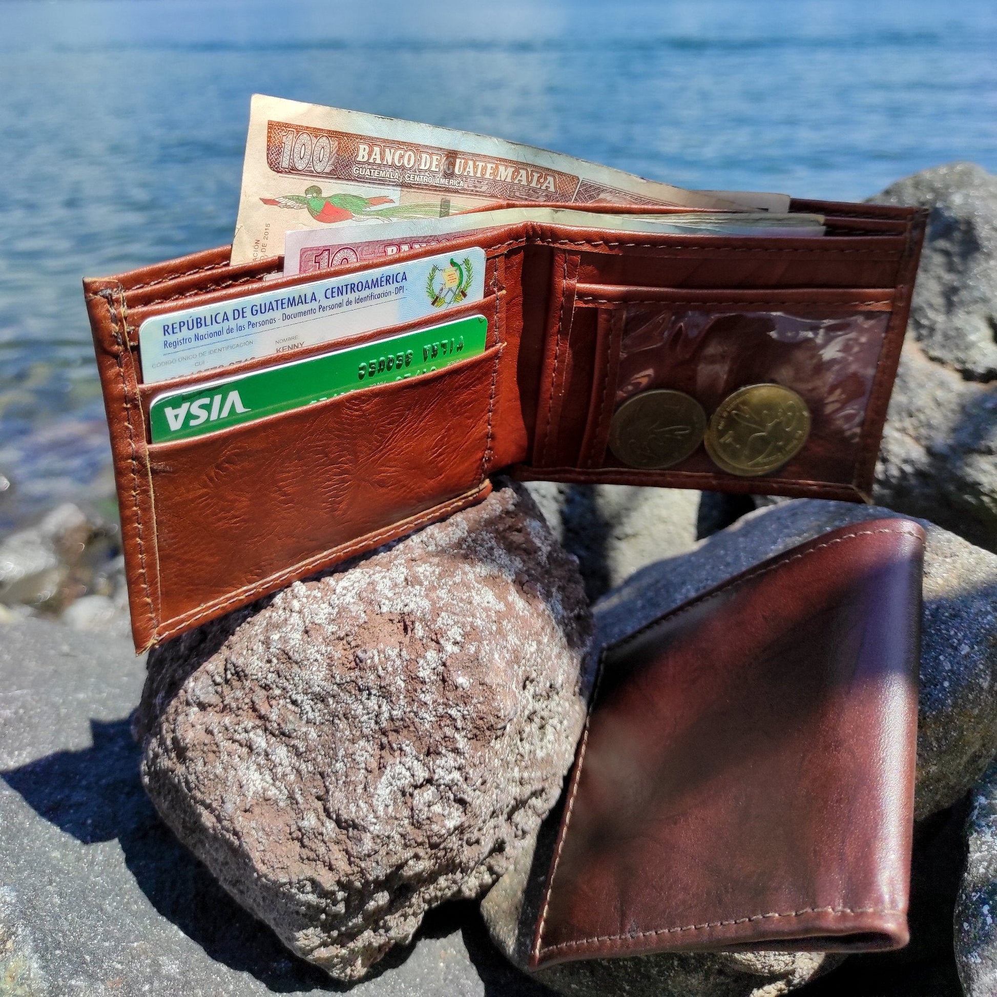 Leather Bifold Wallet with ID Window - Atitlan Leather